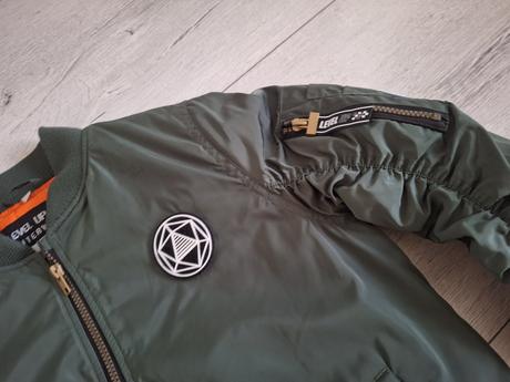 Jesenná bunda top stav, f&f,152