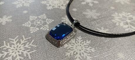 Náhrdelník kryštálový modrý obdĺžnik, 
