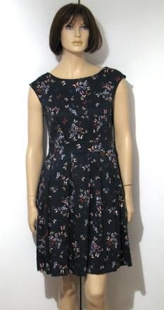 Bavlnené šaty s motýľmi, 40