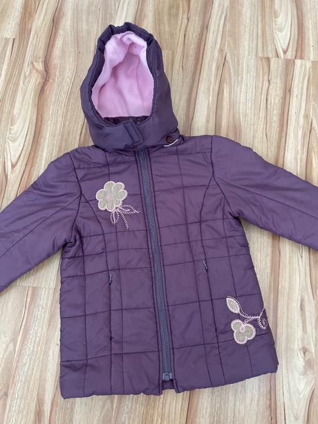 Dievčenská bunda na zimu, 104