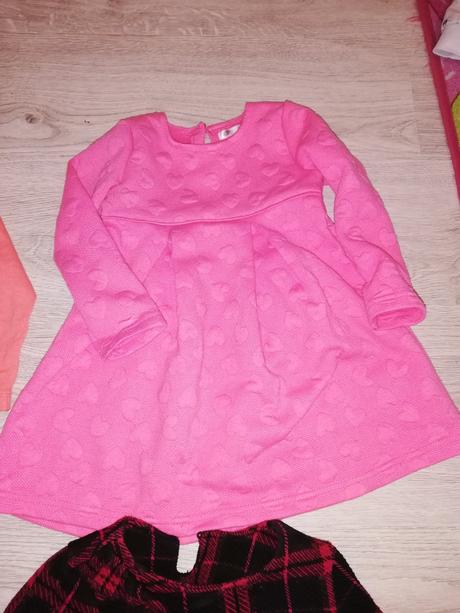 Krásne šaty, teplejšie, top stav, veľ. 86/92, lupilu,86