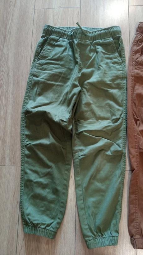Nohavice 8-9 rokov, h&m,134
