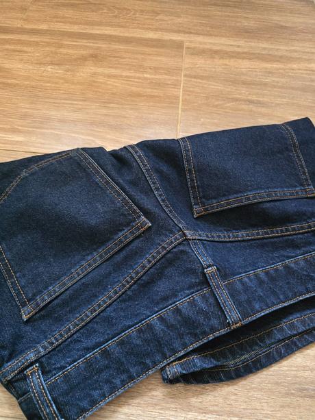 Šortky č.38, h&m,38