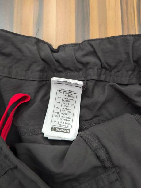 Funkčné nohavice / kraťasy quechua 164, decathlon,164