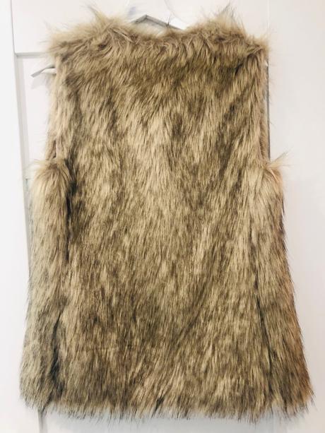 Chlpata vesta, bershka,s