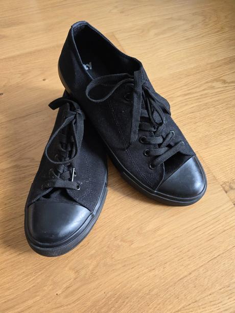 Cierne platenky/tenisky, 43