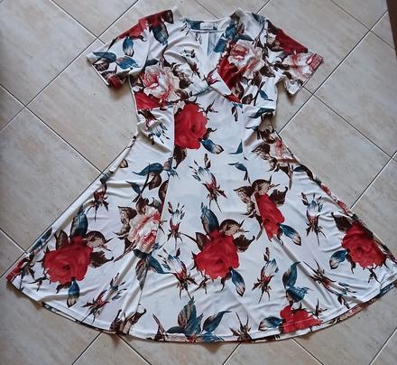 Dámske šaty veľk. 46, 46