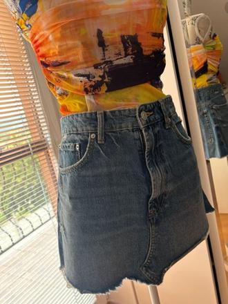 Tmavomodrá riflova sukňa zn. zara - veľkosť xl, zara,xl