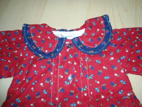 Cervene dievcenske saty, 98