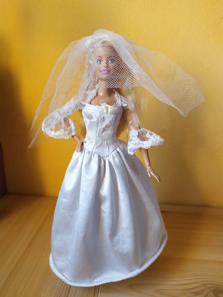 Barbie čipkované svadobné šaty (63), 