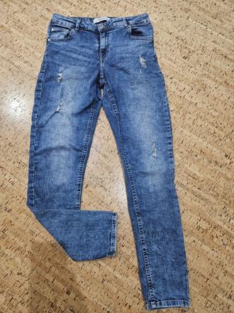 Jemne dotrhane rifle, reserved,m