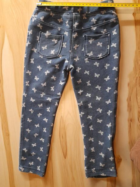 Džegíny s motýlikmi, lupilu,98