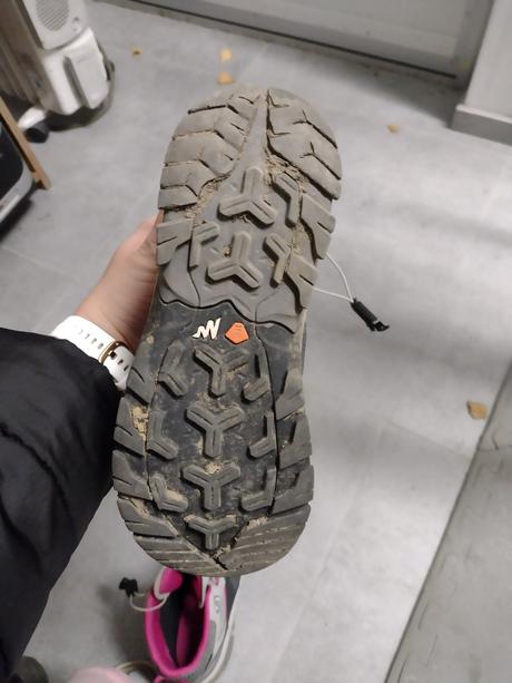 Turistické topanky, 36