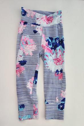 Tenké tepláky s vysokým pásom, 74