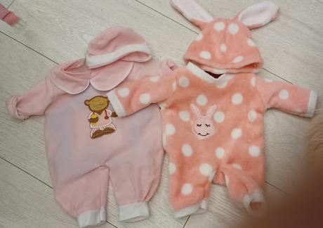 Oblečenie pre bábiky,