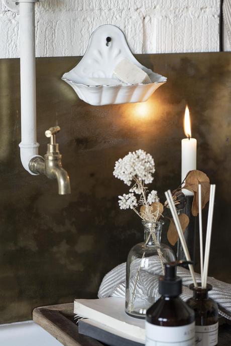 Sklenená fľaša - svietnik, 