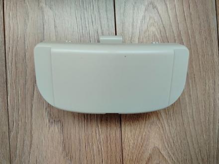 Držiak na okuliare do auta, 