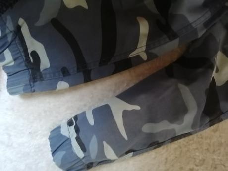 Maskacovu nohavice, bershka,34