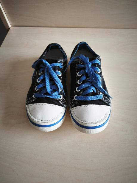Tenisky j2, crocs,33