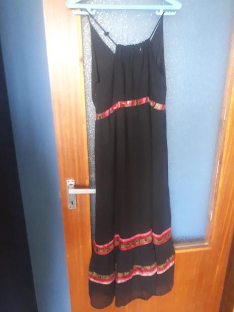 Letné dámske šaty, s