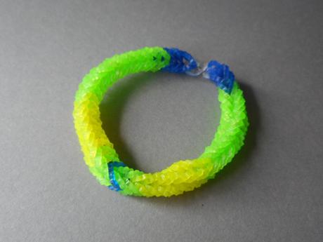 Gumičkové náramky rôzne druhy,