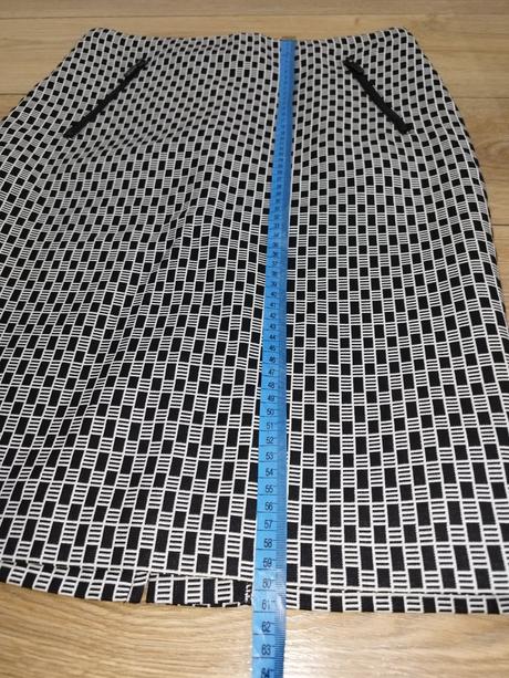 Sukňa, marks & spencer,40