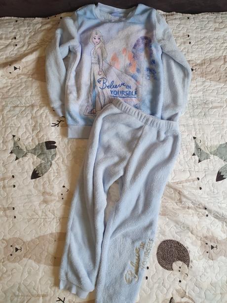 Teplé pyžamko elsa z frozen, lupilu,110