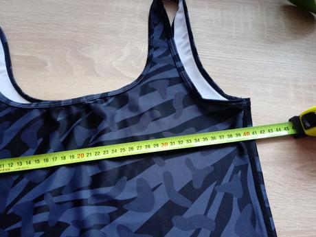 Sportova podprsenka, l