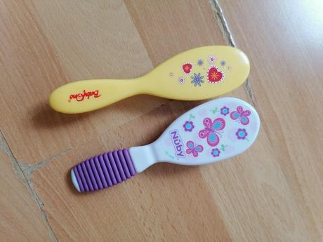 .darujem 2x hrebeň,