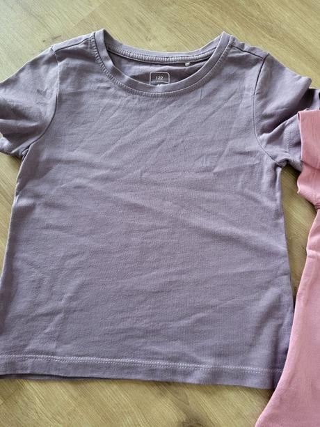 Nové 4f tricko, 122