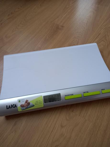 Dojčenská váha, laica