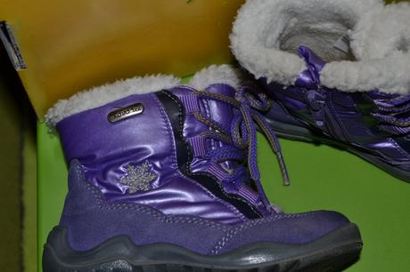 Čižmičky zn.kovo, deichmann,22