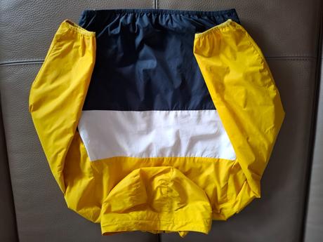Tenučká bundička, h&m,152