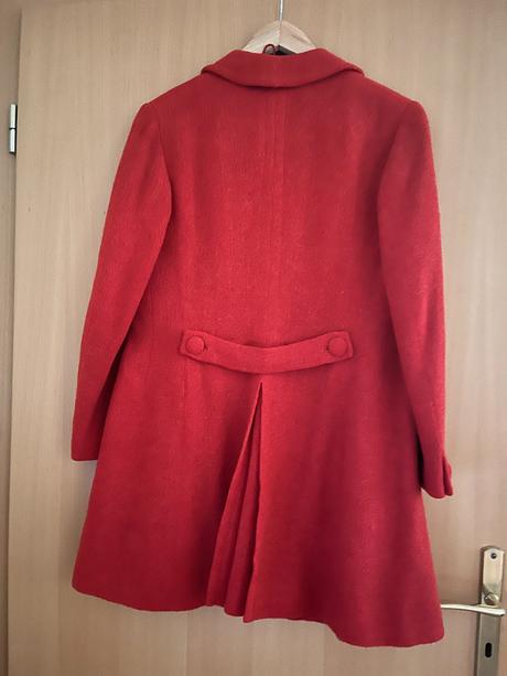 Červený retro kabátik, s