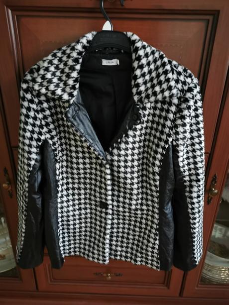 Ľahučky flaušovy kabátik, kombinovaný s kožou, 40