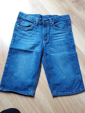 Chlapčenské kraťasy, 146