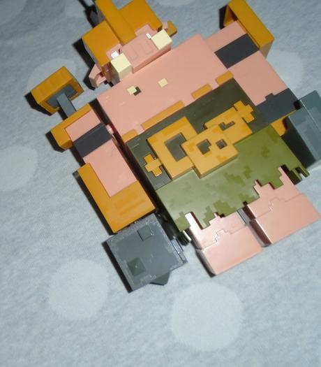 Mattel minecraft legends portal guard super boss,