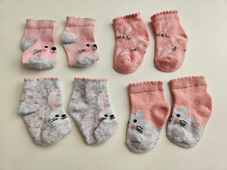 Mix čiapky a ponožky pre novorodenca, 50–62