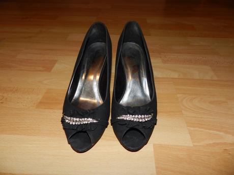 Cierne topanocky, 40