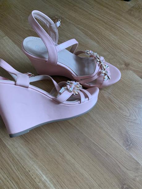 Dámske sandále, 40