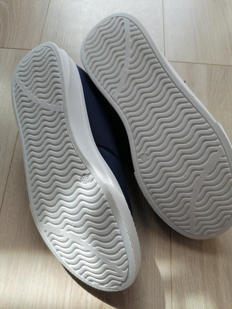 Nenosené tenisky, pepco,38