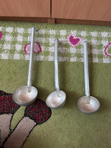 Sada 3 ks väčších hliníkových naberačiek, 