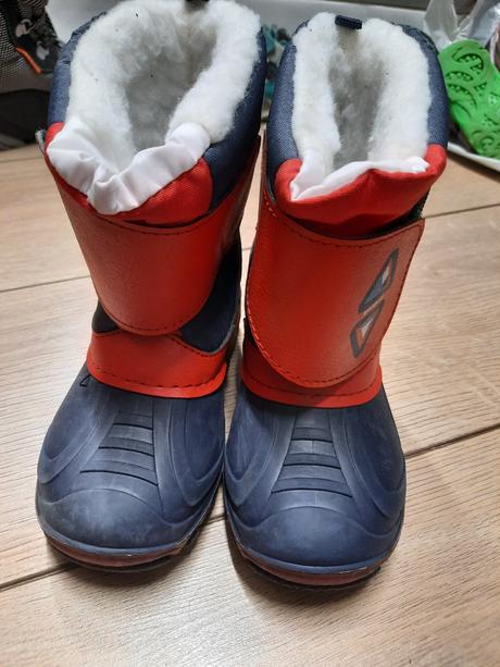 Blikajúce čižmy, lupilu,25