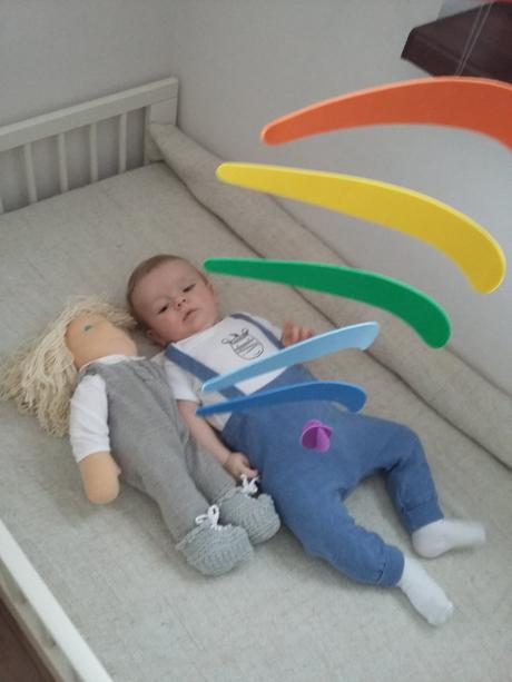 Montessori mobily s hrazdou,