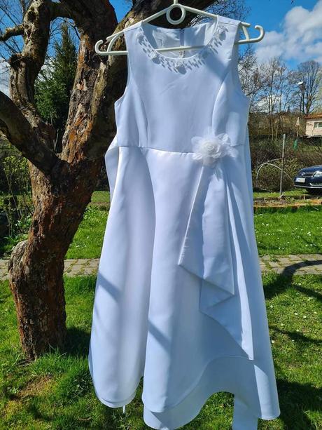 Saty na prvé sväté prijimanie, 140