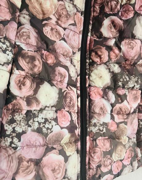 Bunda jesena romanticka boho ruze s ruzami kvetova, m