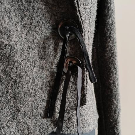 Nepodšité sako, 40