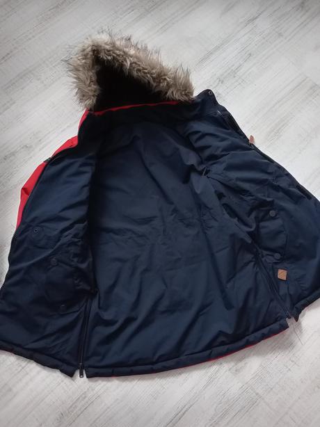 Predĺžená vetrovka, reserved,134