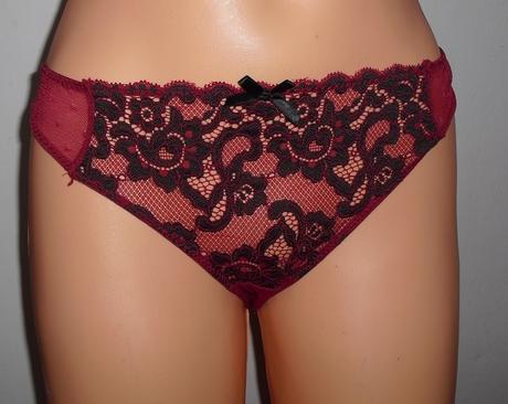 Bordove vinove sexy tanga, m