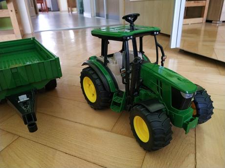Traktor bruder john deere,